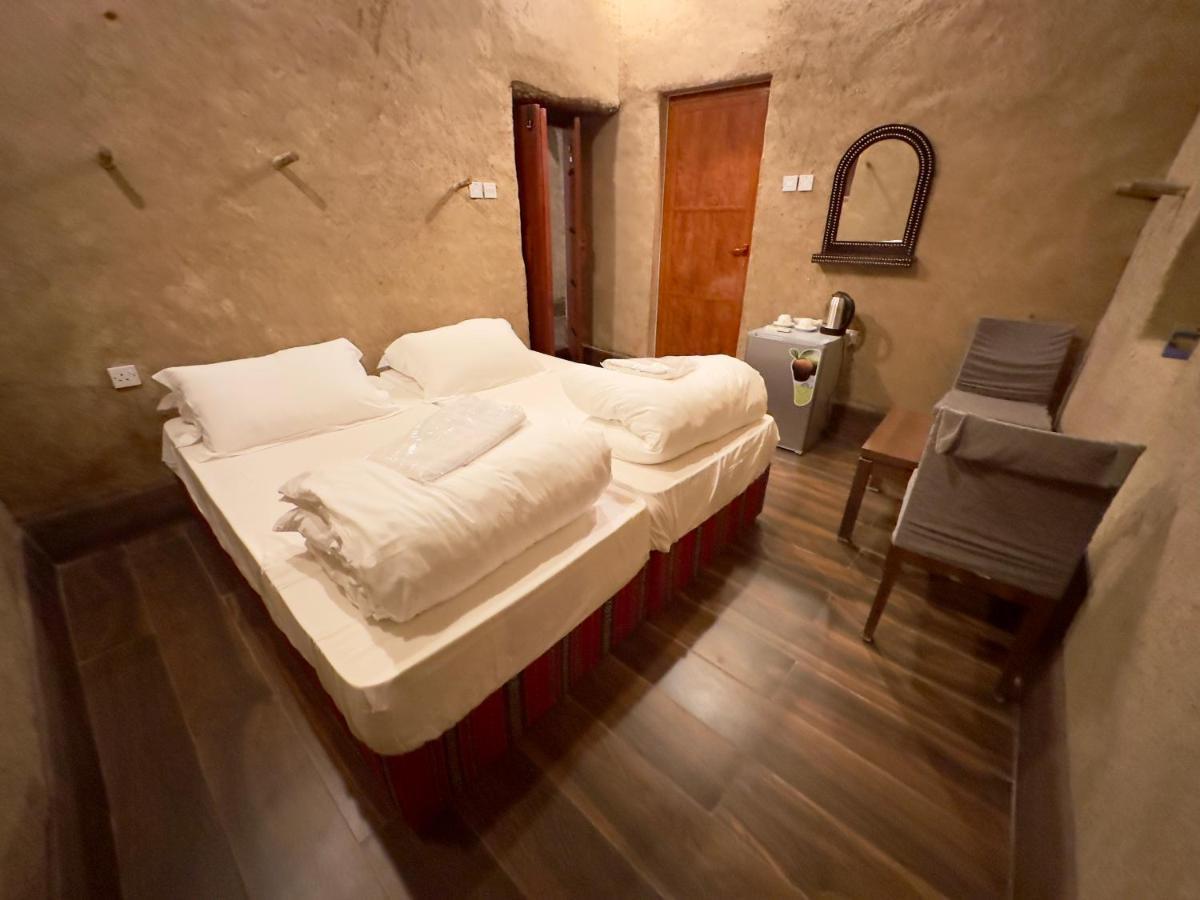 Al Hamra Heritage Inn Екстериор снимка